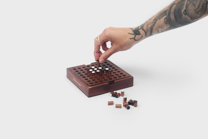 Luckies - Reversi | Perfekt für Strategie-Liebhaber