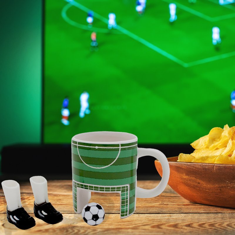Winkee - Fußball Tasse - Der Sportliche Kaffee Pott für Fußball Fans